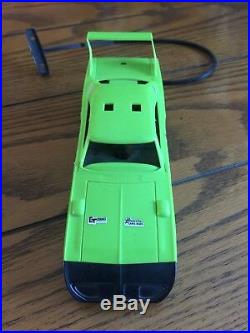 Kenner SSP Plymouth Road Runner Superbird Friction Car Vintage Original With Pull
