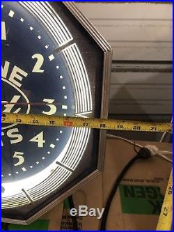 RARE Vintage FORD GENUINE PARTS Neon Advertising Clock NPI NEON PRODUCTS Lima Oh