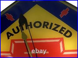 Very Nice Vintage CHEVROLET Authorized Sales & Service Lighted Electric Clock