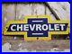 Vintage-Chevrolet-Porcelain-Sign-Truck-Gas-Bowtie-Emblem-Oil-20-Used-Car-Dealer-01-rryh