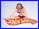 Vintage-Hot-Wheels-Woman-12-Metal-Race-Car-Gasoline-Oil-Advertising-Sign-01-su