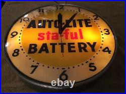 Vintage Lackner Ford AUTO-LITE Staful Battery Lighted Advertising Clock. 18