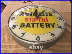 Vintage Lackner Ford AUTO-LITE Staful Battery Lighted Advertising Clock. 18