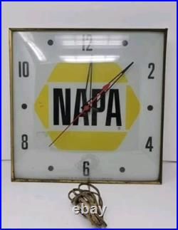 Vintage NAPA Auto Lighted Pam Wall Clock, Advertising, 15 X 15, Works