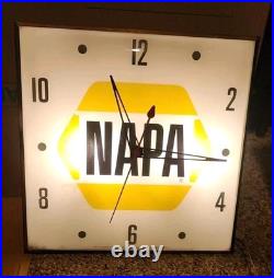 Vintage NAPA Auto Lighted Pam Wall Clock, Advertising, 15 X 15, Works