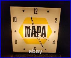 Vintage NAPA Auto Lighted Pam Wall Clock, Advertising, 15 X 15, Works