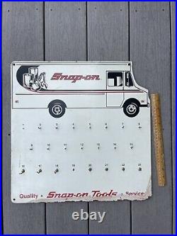 Vintage Snap On Tools Masonite Sign Key Holder Hook Board Gas Oil Car