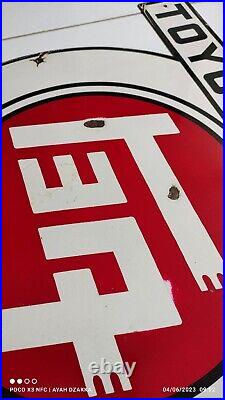 Vintage Toyota Motor Co Porcelain Gas Automobile Sales Service Dealership Sign @