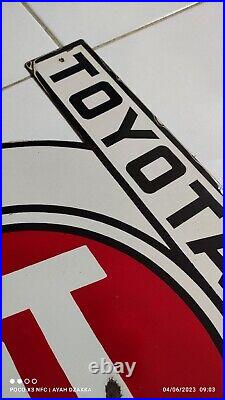 Vintage Toyota Motor Co Porcelain Gas Automobile Sales Service Dealership Sign @