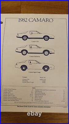 Vtg 1982 Chevrolet Passenger Car Buyiers Guide Corvette Camaro, Monte Carlo Chevy
